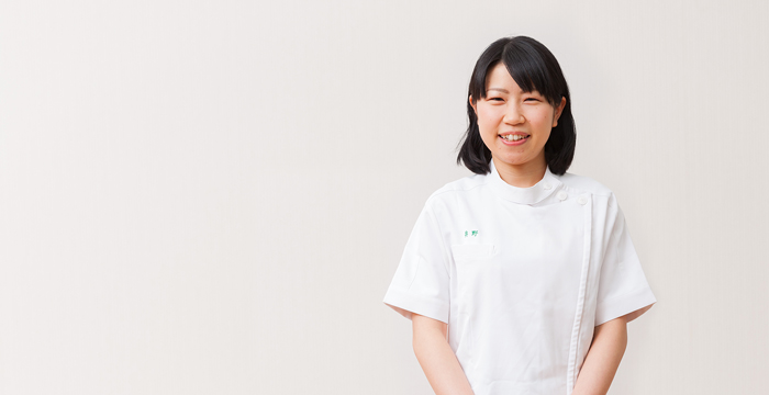 井野  真紀
