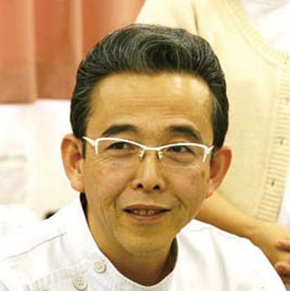 友部  和弘