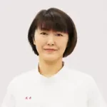 道券 真紀子