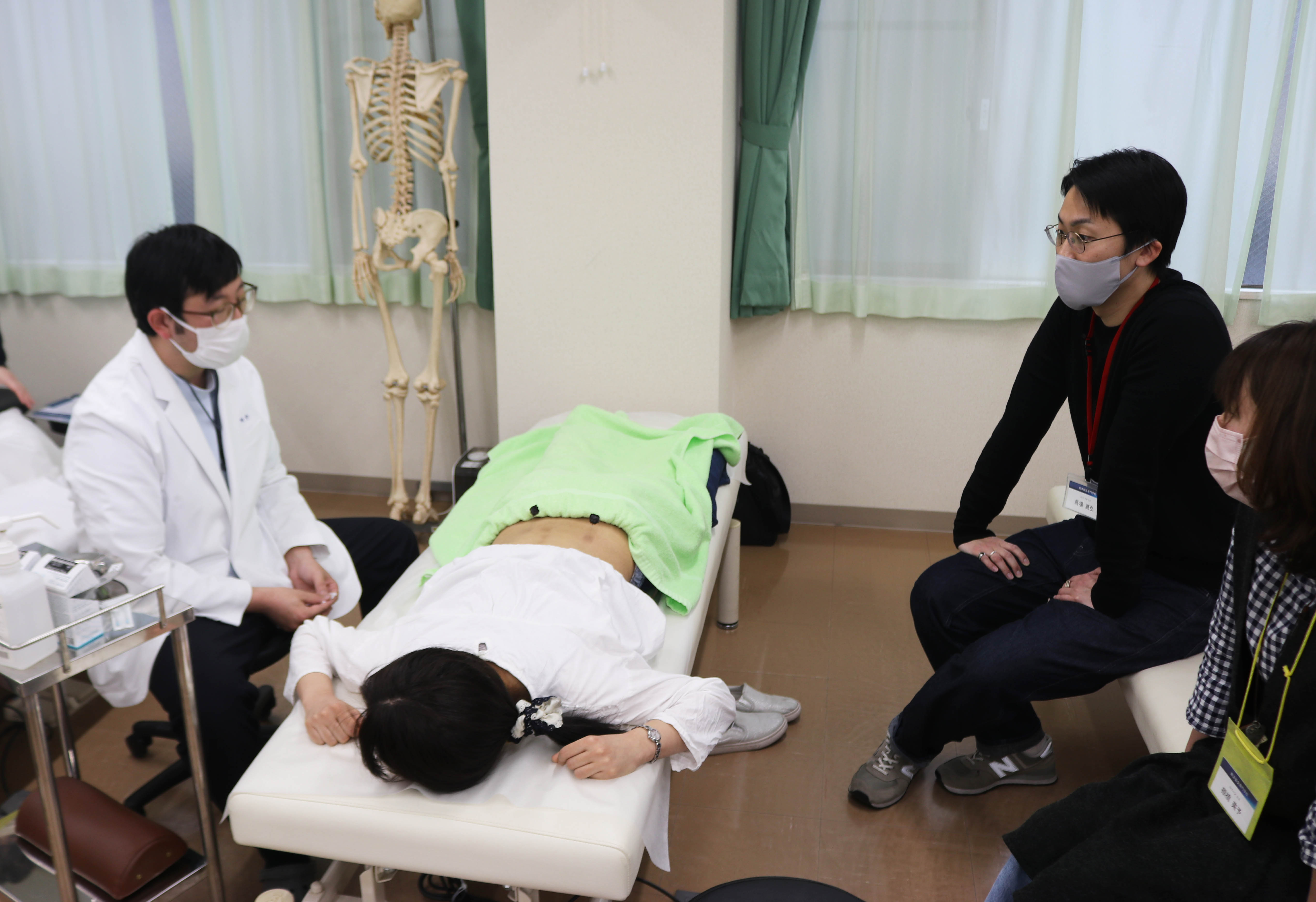 13時【第11回体験入学】東洋鍼灸専門学校で学ぶこと~さまざまな灸を体験・3年生とのフリートーク~